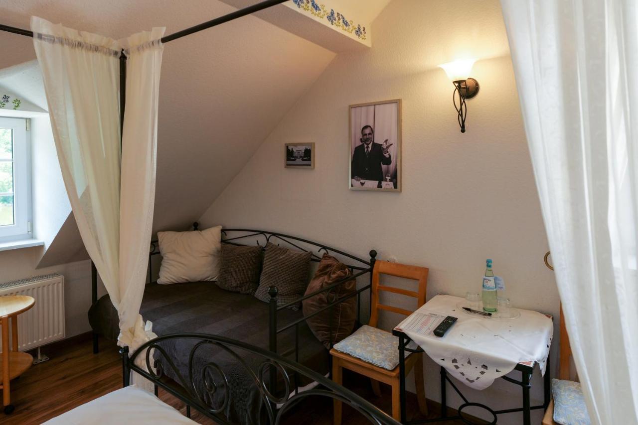 Alte Bürgermeisterei Ediger-Eller Exterior foto